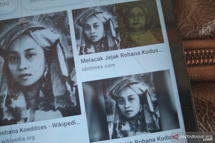 Ruhanna Kuddus wartawati pertama Indonesia jadi pahlawan nasional