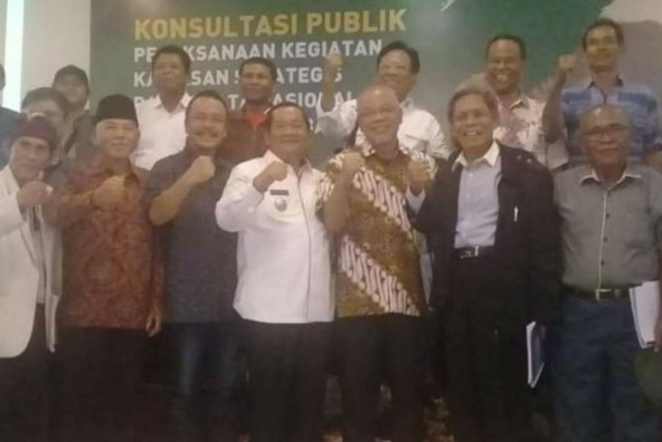 Konsultasi publik KSPN Danau Toba di Samosir