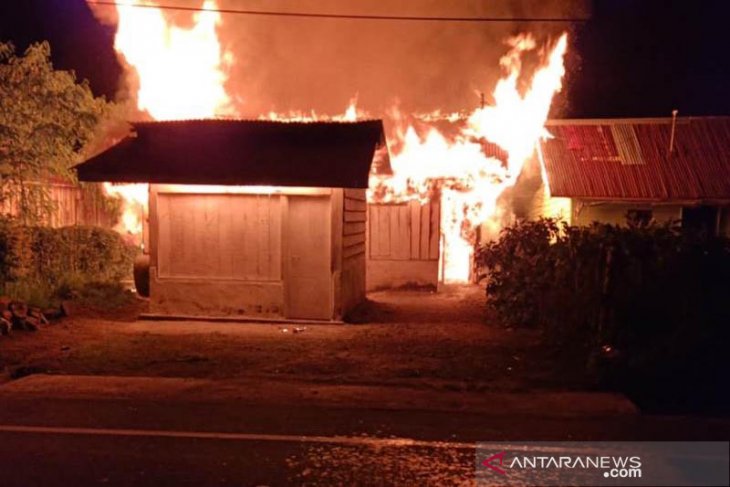 Kebakaran hanguskan lima rumah di Aceh Tengah