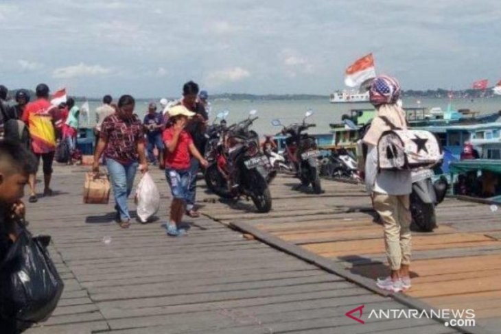 Pemkab Penajam berencana beli pelabuhan klotok