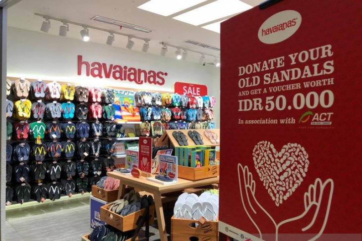 ACT-Havaianas berkolaborasi kampanye donasi sandal layak pakai