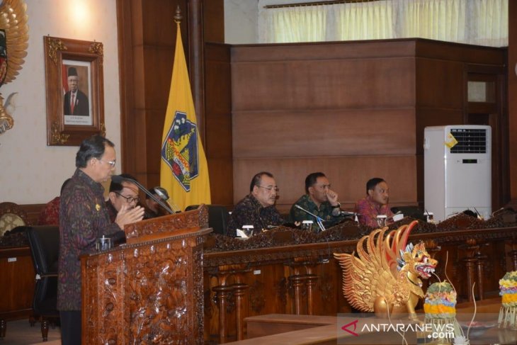Bali undang investor