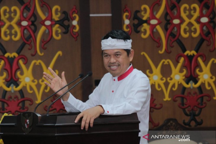 Dedi Mulyadi menilai rencana hilangkan Amdal dan IMB keliru