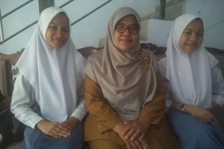 Siswi SMAN Rangkasbitung juara nasional bidang olimpiade penelitian di Solo