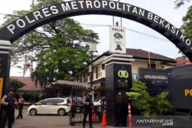 Pasca-terjadi bom Medan, Polrestro Bekasi perketat pengamanan
