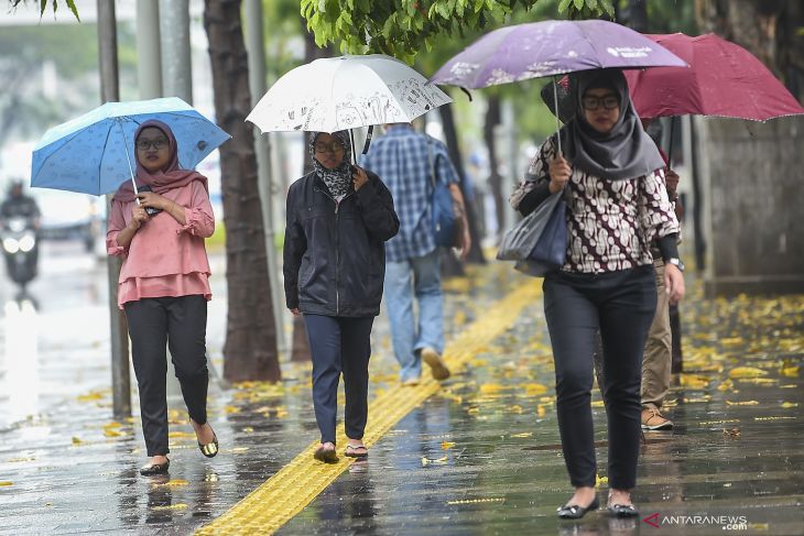 Hujan diperkirakan akan guyur Jakarta siang ini