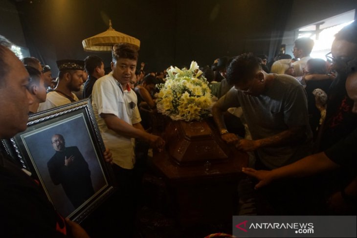 Ringkasan kejadian kemarin - BMW M4 Rp2,3 miliar lalu Djaduk Ferianto meninggal dunia