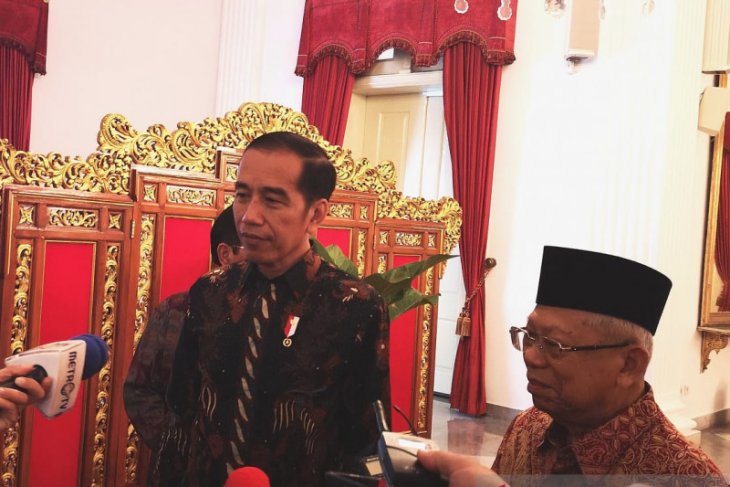 Jokowi: Kita tahu kinerja Ahok, penempatannya dalam proses seleksi di BUMN