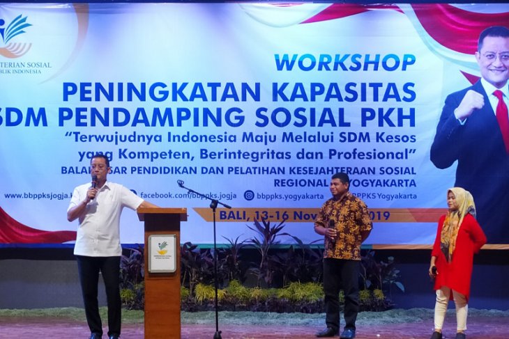 Juliari: Program Keluarga Harapan jadi ujung tombak Kemensos