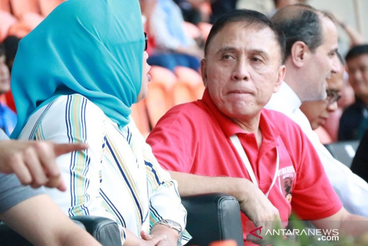 Ade Yasin optimistis Stadion Pakansari jadi