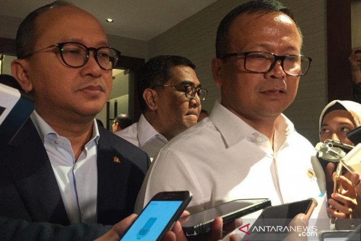 Edhy Prabowo janji serahkan kapal pencuri ikan ke nelayan