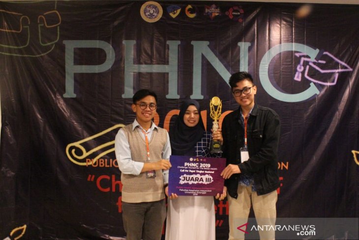 Tiga mahasiswa IPB rancang aplikasi