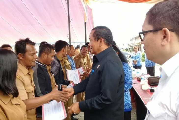 LPCI Pusat kucurkan dana untuk 40 desa di Samosir