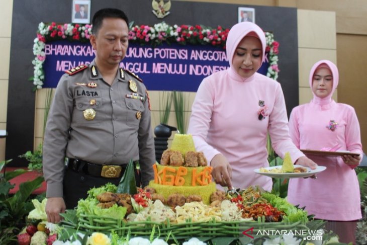 Puncak HKGB ke-67, Kapolres Lhokseumawe minta Bhayangkari semakin kokoh dan berkarya