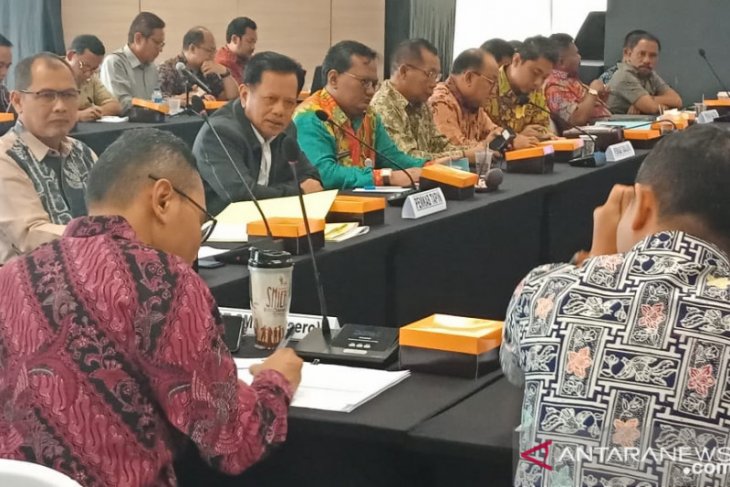 Kunjungi RSUD Sanjiwani, Tapin siap bangun Rumah Sakit Baru