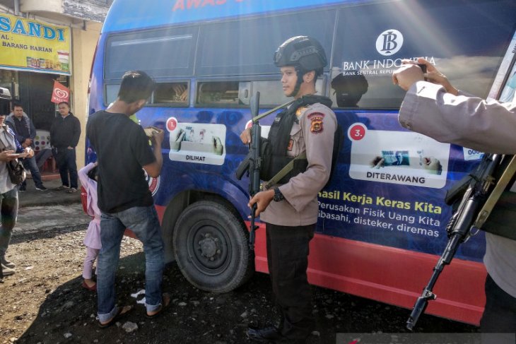 Kas Keliling BI Jambi layani penukaran uang rusak