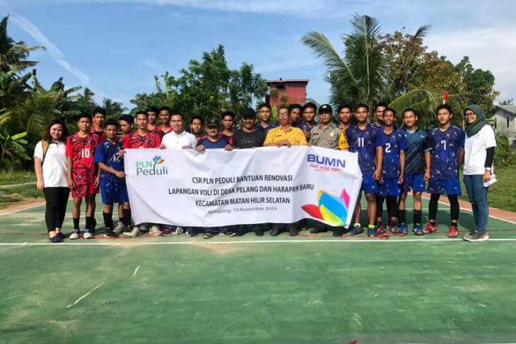 PLN Peduli Bangun 2 lapangan Voli di Matan Hilir Selatan