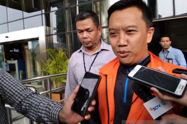 Penahanan mantan Menpora Imam Nahrawi diperpanjang