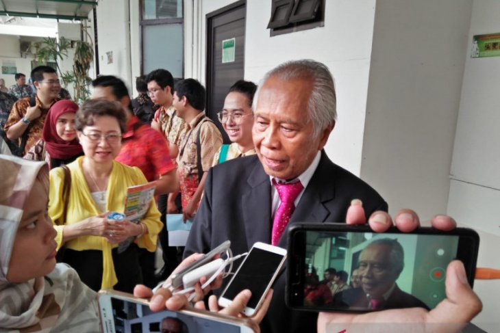OC Kaligis surati Menteri BUMN soal pencalonan Chandra Hamzah