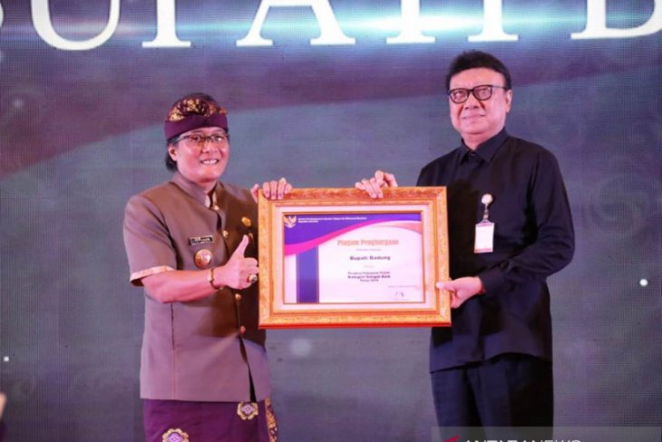 Pelayanan publik, Pemkab Badung raih penghargaan KemenPAN RB