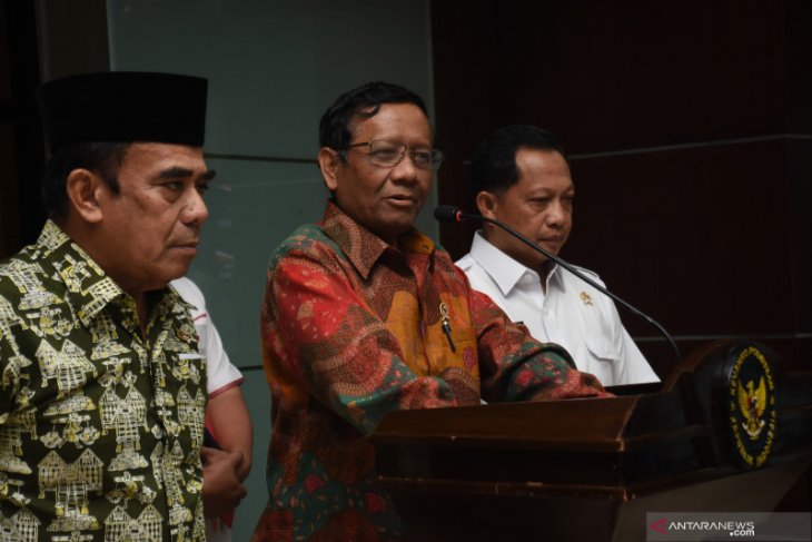 FPI dan Solusi Kesetiaan Pada NKRI