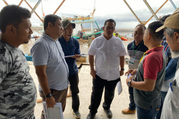 Asisten II minta KPA pantau pengerjaan proyek atap pelindung