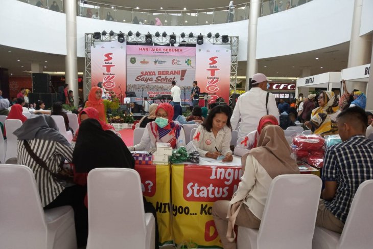Pemkot Madiun gelar tes HIV gratis pada peringatan Hari AIDS
