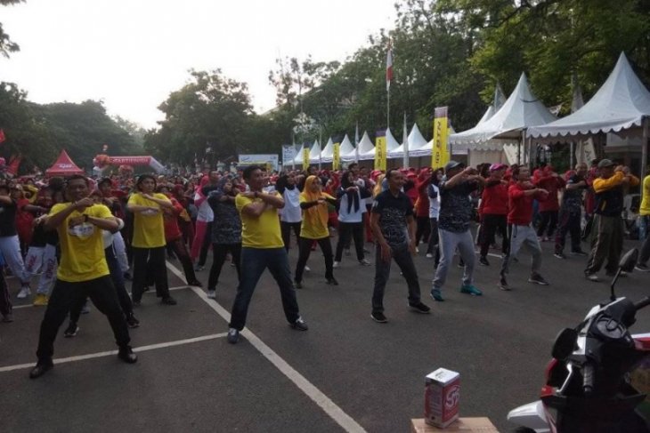 Pemkab Lebak gelar senam massal diikuti ribuan peserta