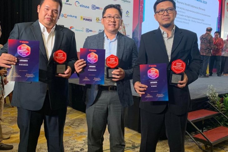 Lintasarta meraih penghargaan Top IT dan Top Telco 2019