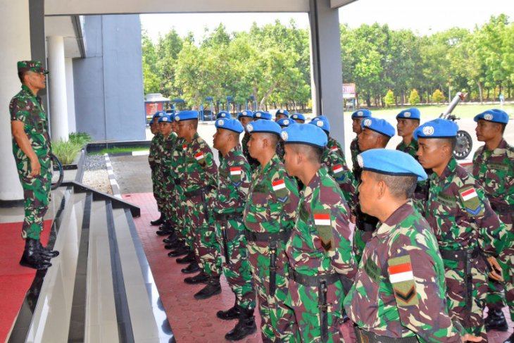 27 prajurit Brigif Marinir 2 diberangkatkan ke Lebanon