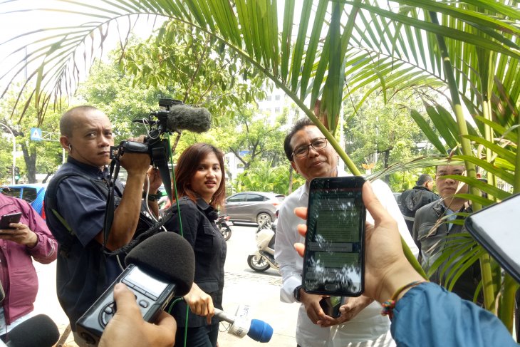 Dua personel TNI terluka akibat granat di Monas, Jokowi serahkan pada Kepolisian