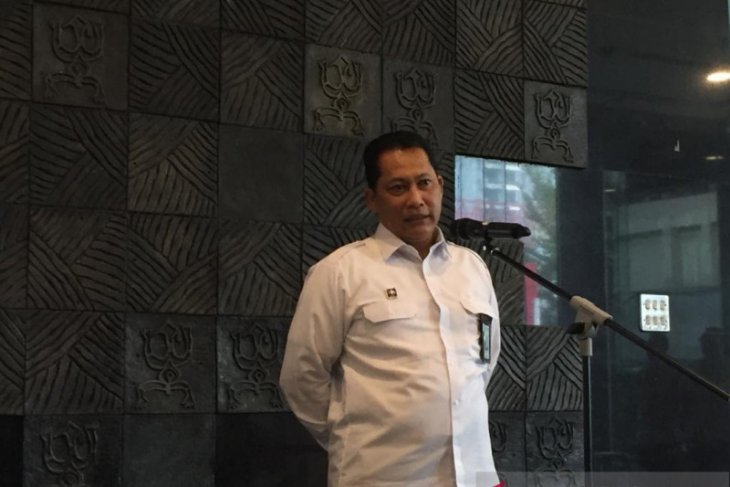 Bantah buang beras, Dirut Bulog: Beras turun mutu akan dilelang