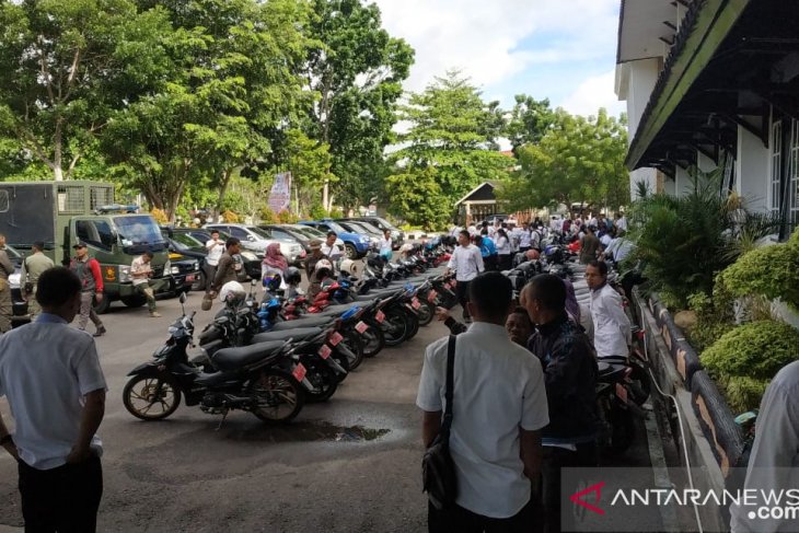 Wabup Bangka cek fisik kendaraan dinas untuk sinkronisasi data