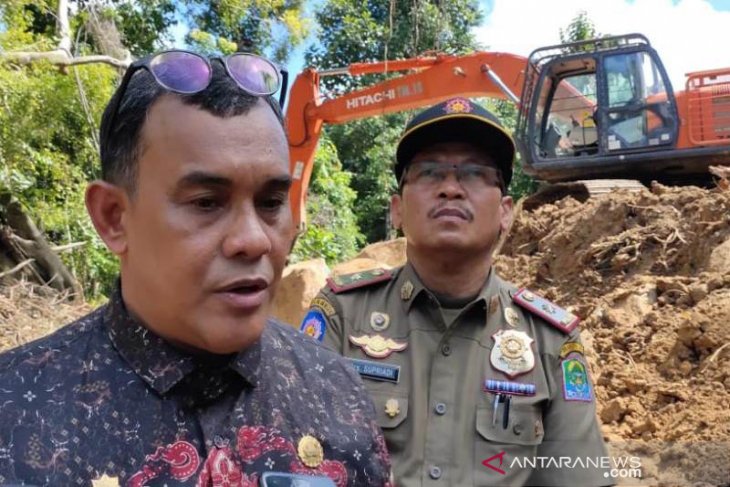 Bupati Aceh Jaya minta provinsi jangan cuma keluarkan izin galian C tanpa cek lokasi
