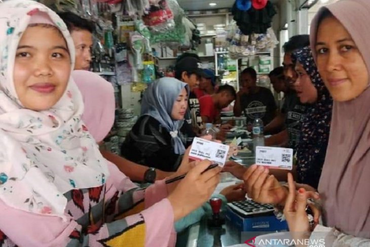 PMI salurkan bantuan berbasis tunai bagi korban tsunami Selat Sunda