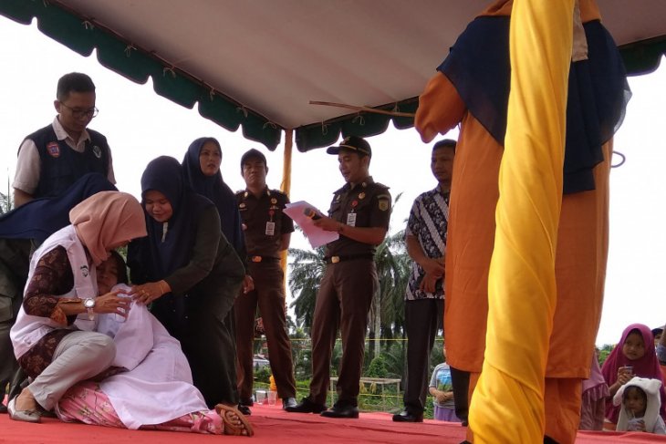 33 pelanggar syariat Islam jalani hukuman cambuk di Aceh Tamiang