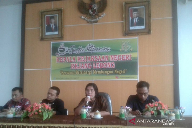 Kejari Rejang Lebong siap menerima laporan warga terkait kasus korupsi