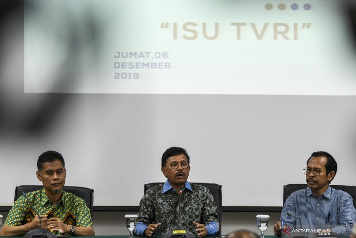 Dirut LPP TVRI Helmy Yahya dicopot