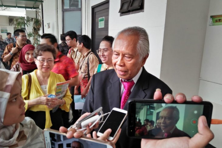 Sidang gugatan pengacara OC Kaligis terhadap Novel Baswedan kembali digelar