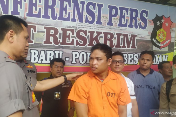 Kronologi dan motif pembunuhan wanita di kos oleh pacar sendiri