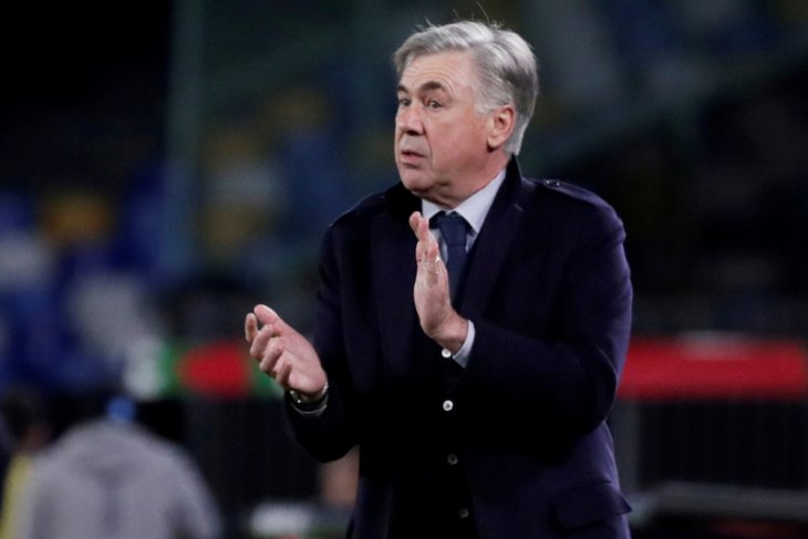 Ancelotti dipecat setelah Napoli lolos ke Liga Champions