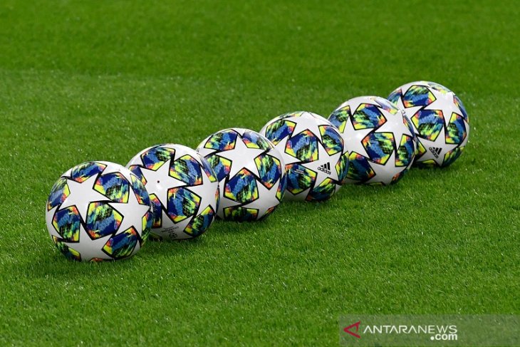 Liga Champions, lima tim grup A-D berebut dua tiket 16 besar
