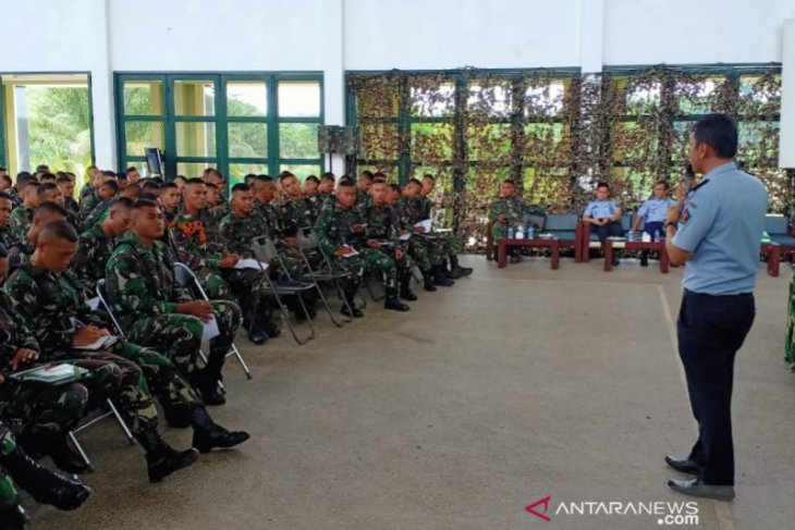 Imigrasi bekali pengetahuan kepada Satgas Raiders sebelum ke perbatasan