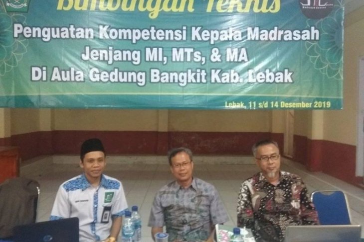 Puluhan kepala madrasah di Lebak ikuti bintek kompetensi