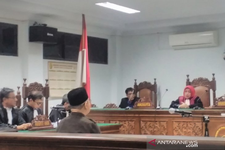 Mantan Bupati Simeulue dituntut lima tahun penjara