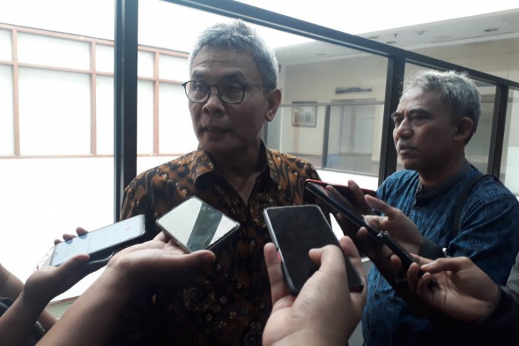 Johan Budi usul KPK dilibatkan cegah politik uang di Pilkada 2020