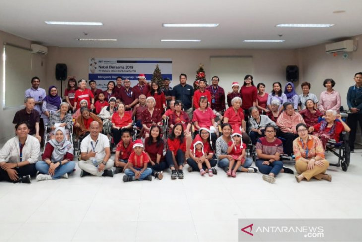 Panti asuhan Graha Bina Asuh Bogor peroleh CSR WOM Finance