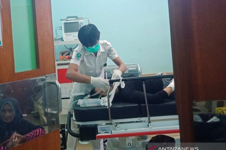 Diduga kecewa, gadis muda ini nekat minum racun