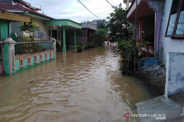 Banjir kiriman landa Kota Tebing Tinggi