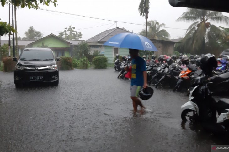 PLN terus pantau daerah rawan banjir